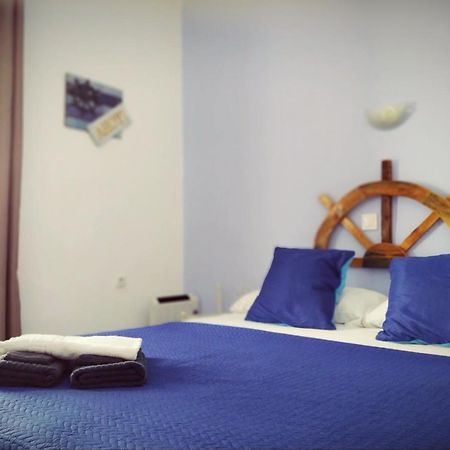 Spanish Galleon Lodge Cádiz Exteriör bild