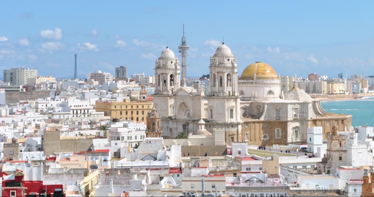 Spanish Galleon Lodge Cádiz Exteriör bild